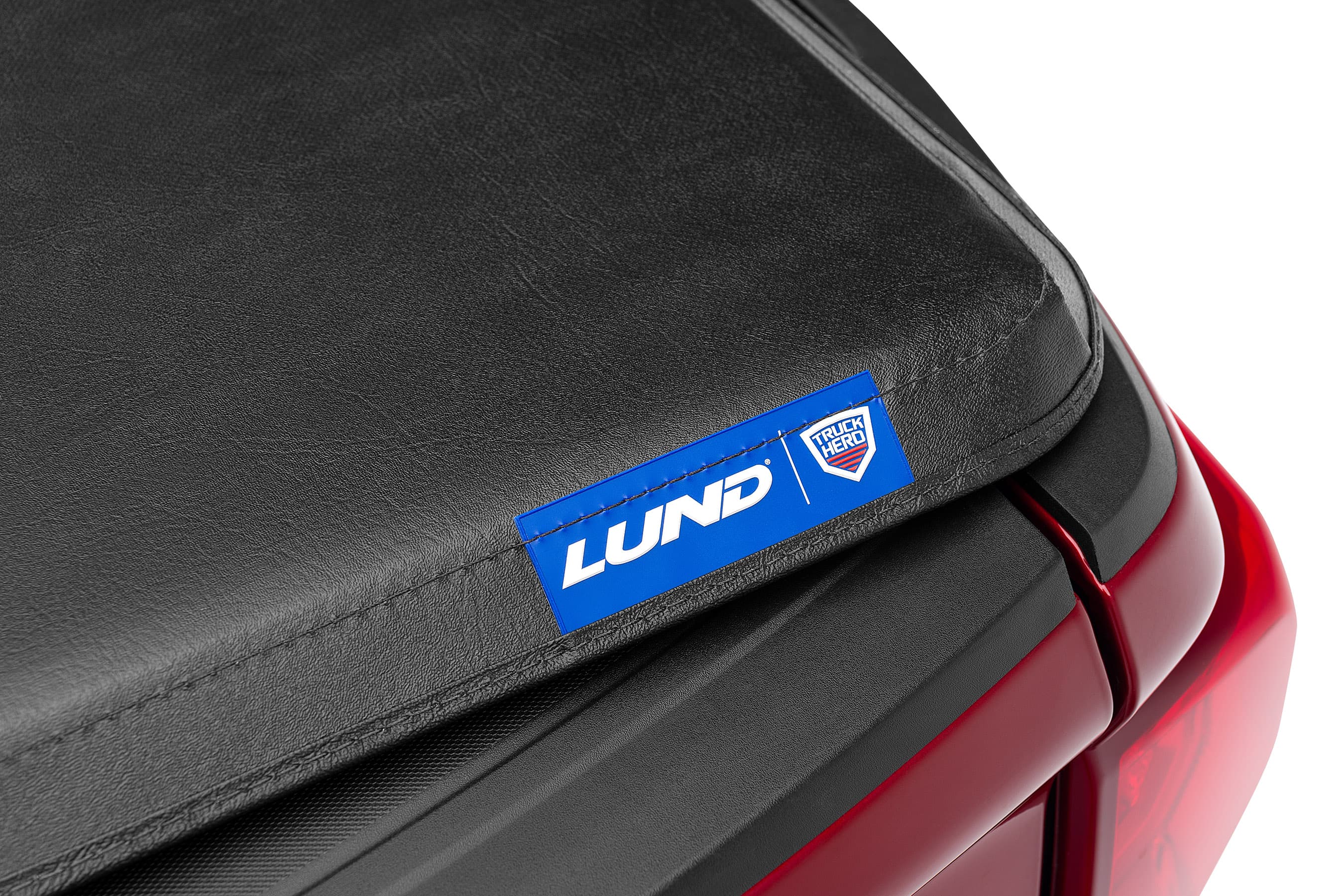 Lund - 969354 - Tonneau Cover image 10