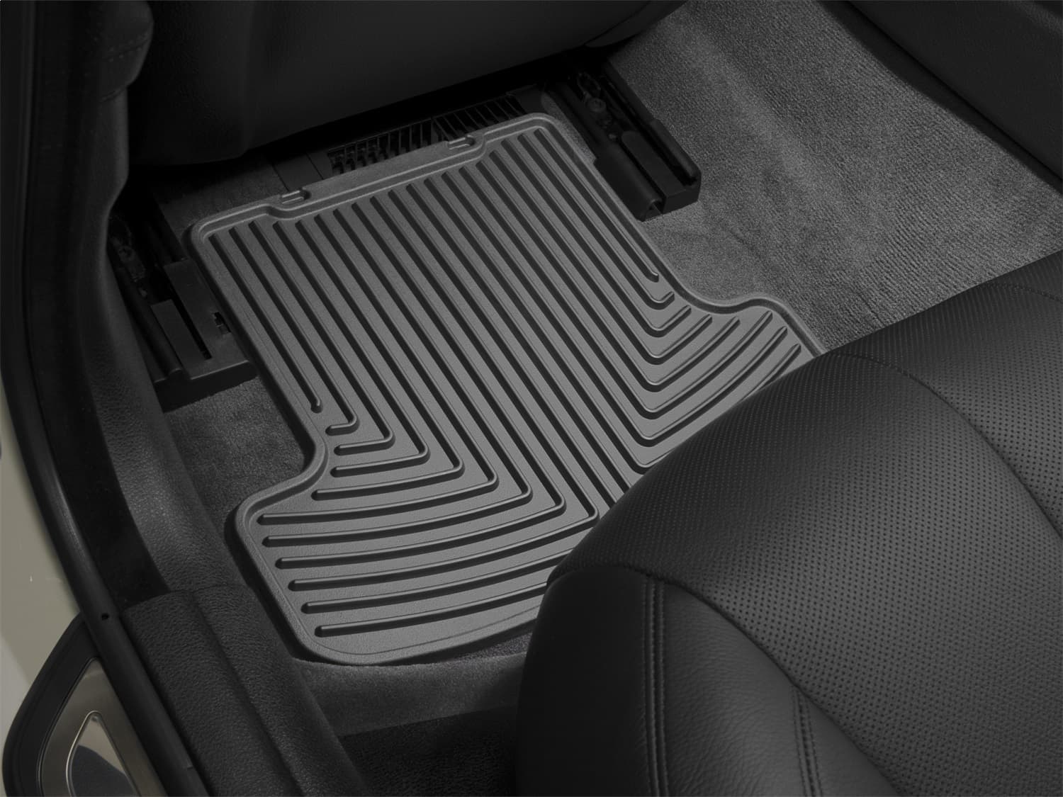 Weathertech - MB W211 B - Front and Rear - Floor Mat Set image 2