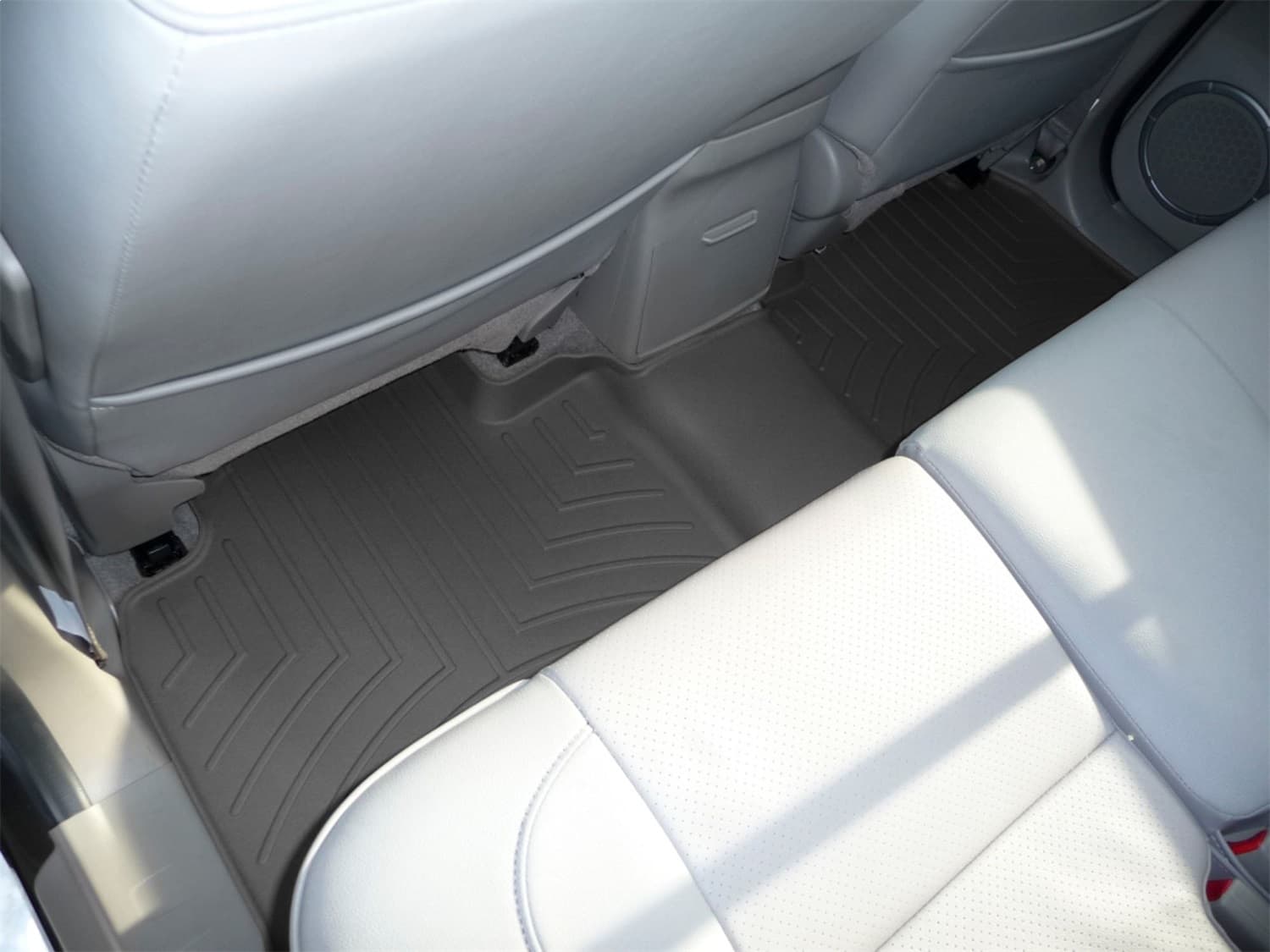 Weathertech - 441892 - Rear - Floor Mat Set image 13