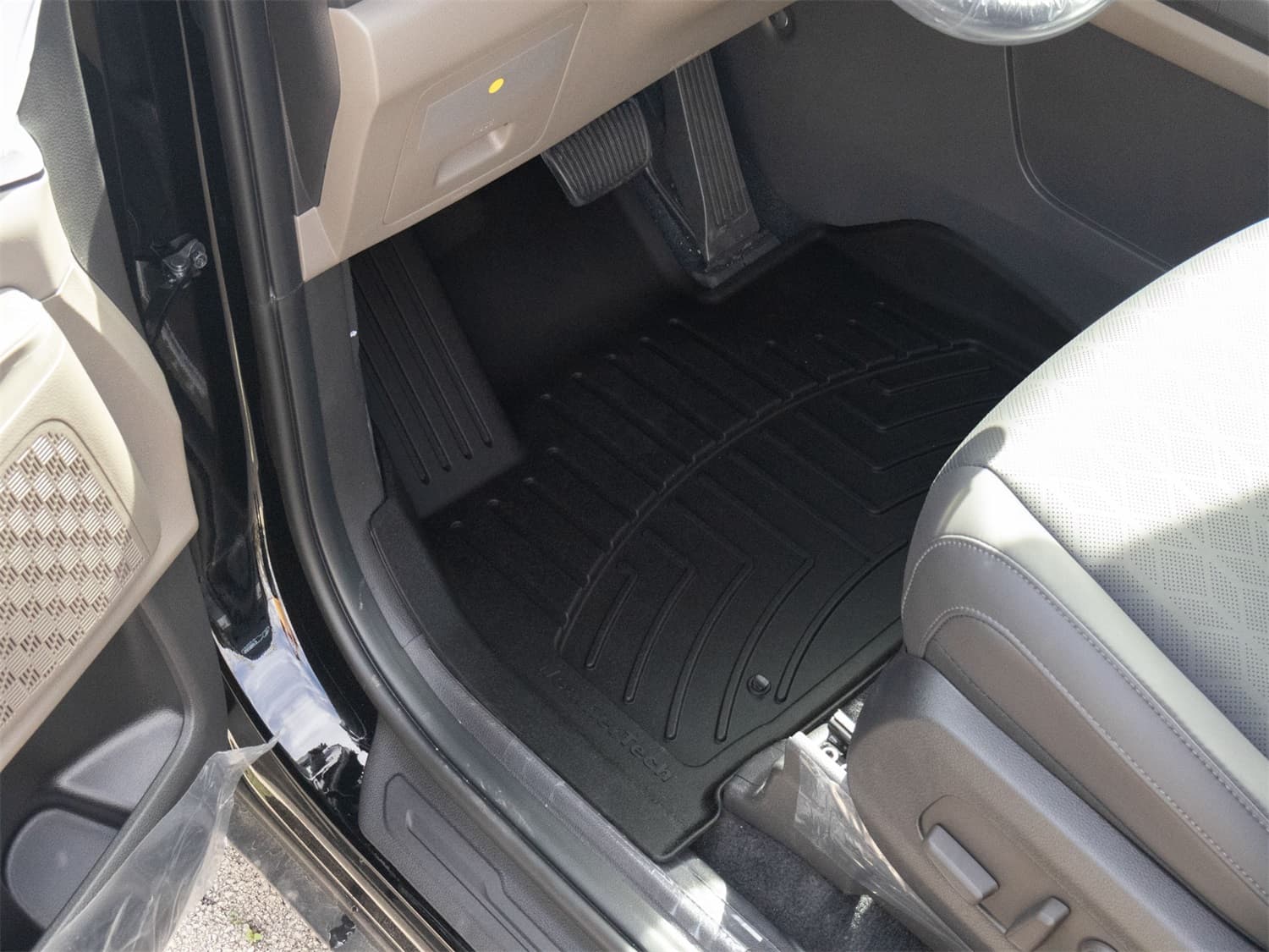 Weathertech - 4419111IM - Front and Rear - Floor Mat Set image 6