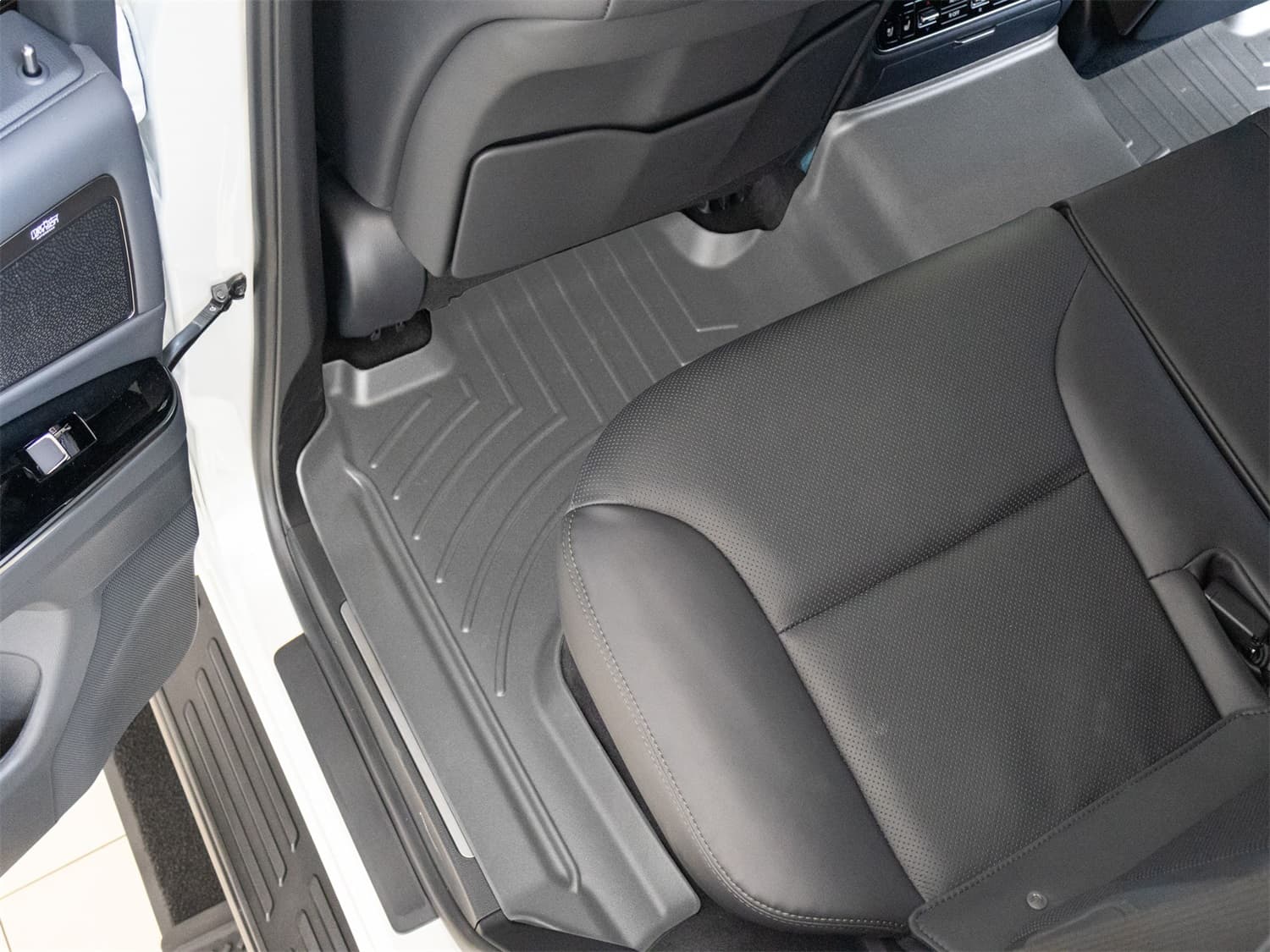 Weathertech - 4617134 - Rear - Floor Mat Set image 10