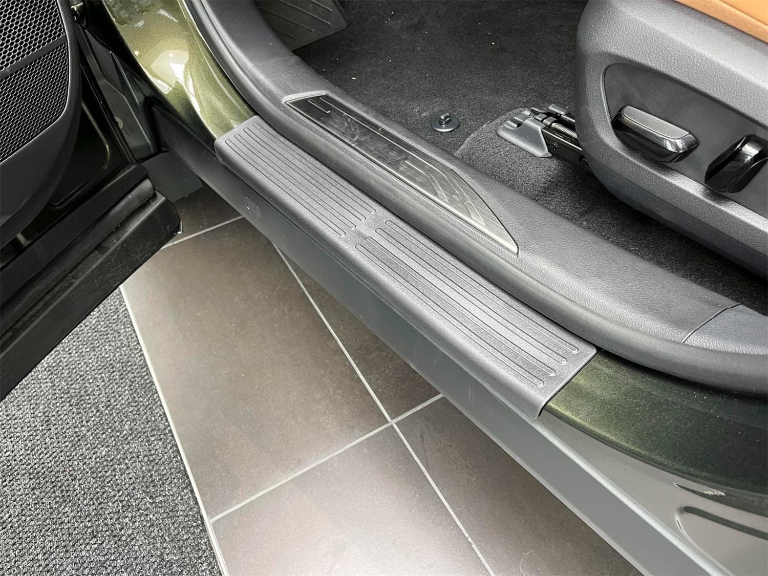 Weathertech - ST076K1 image 2